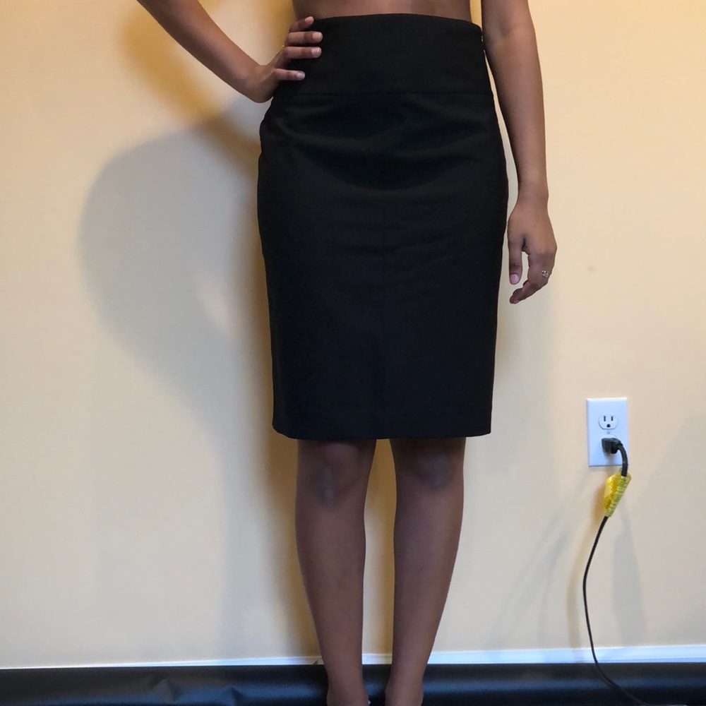 Black midi skirt